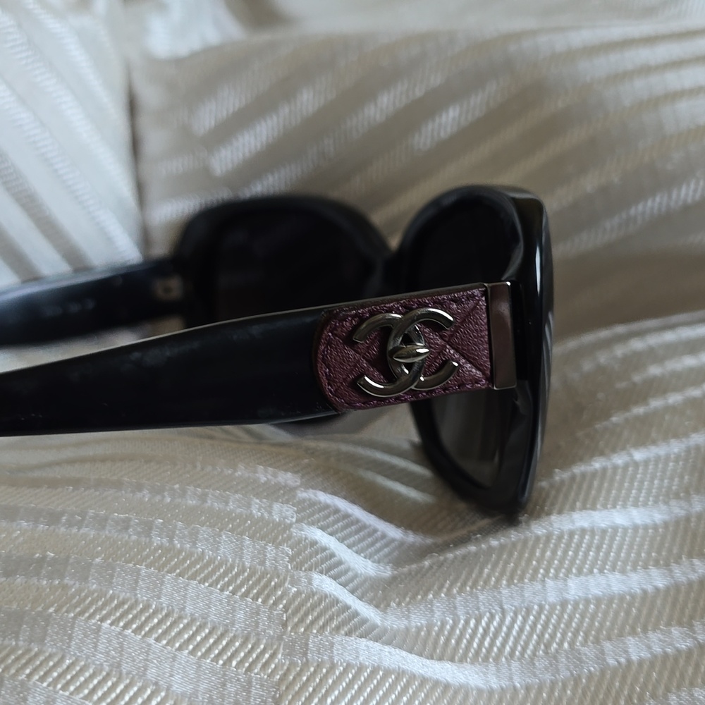 CC Butterfly Sunglasses Black - Picture 3 of 7